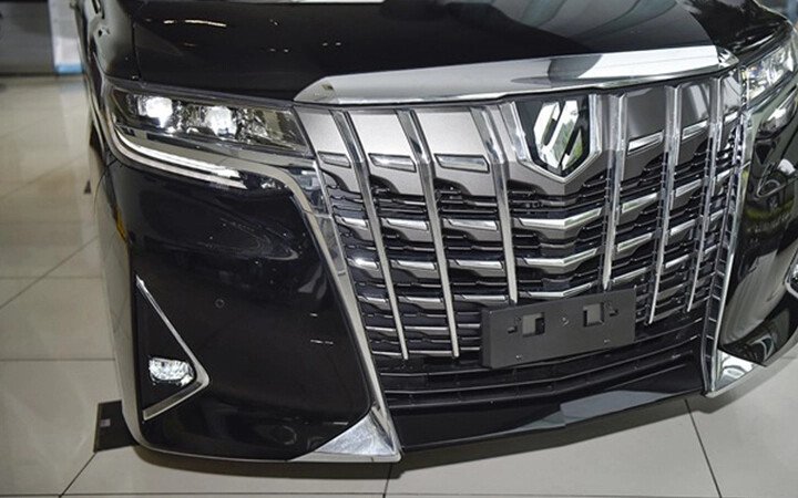 Toyota Alphard Luxury 2021 - Hình 3