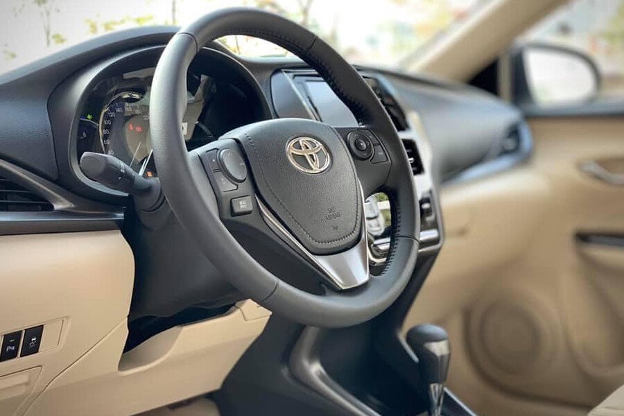 Toyota Vios 1.5E CVT (3 túi khí) - Hình 19